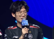 九游游戏-DK翻盘EDG,Ruler开启传奇时刻激烈交锋全球总决赛,留下经典瞬间的简单介绍