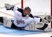 九游体育APP下载-明尼苏达的寒夜，拉文如炬，森林狼力克活塞，新星闪耀制胜时刻