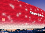 九游娱乐官方-双城记，莱万东决封神夜，法国铁骑横扫黄色潜水艇