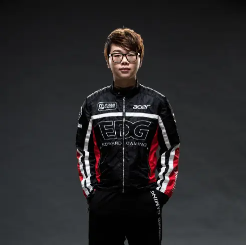 EG横扫DK，Uzi关键制胜的简单介绍